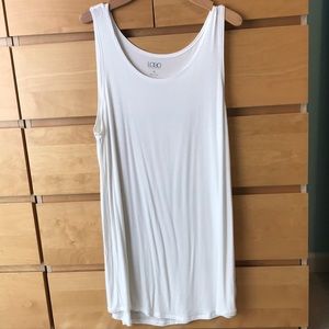LOGO brand cream colored tunic tank top size XL